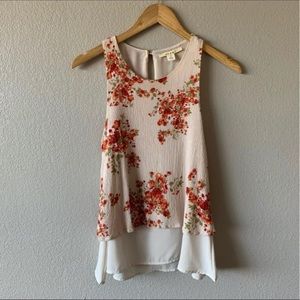 Francesca’s Floral Sleeveless Blouse Top Size Small Crinkle Cottagecore
